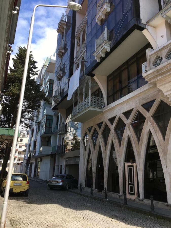 Old Batumi Apartment Exterior photo